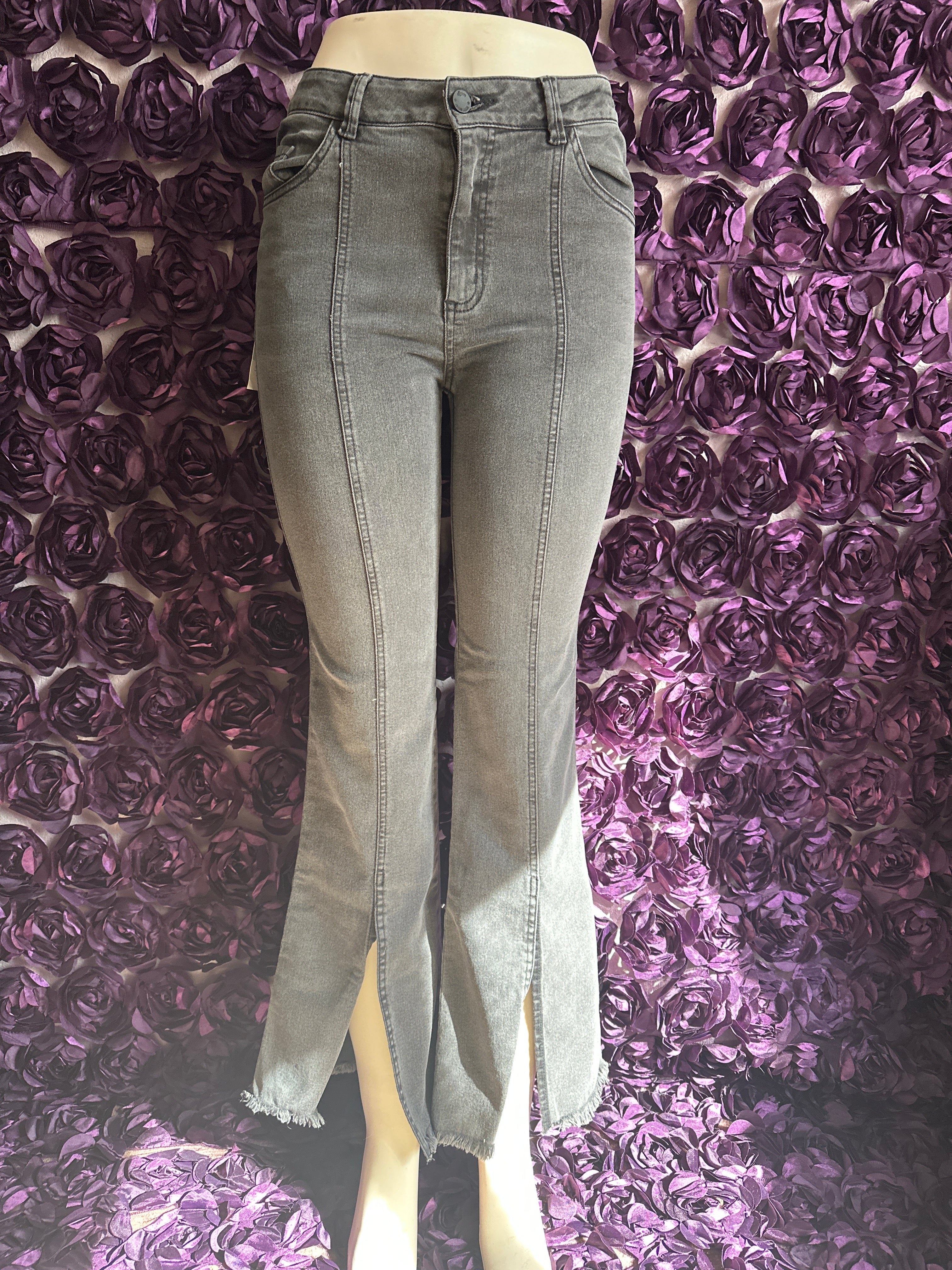 Pantalón 🇨🇴 bota campana gris