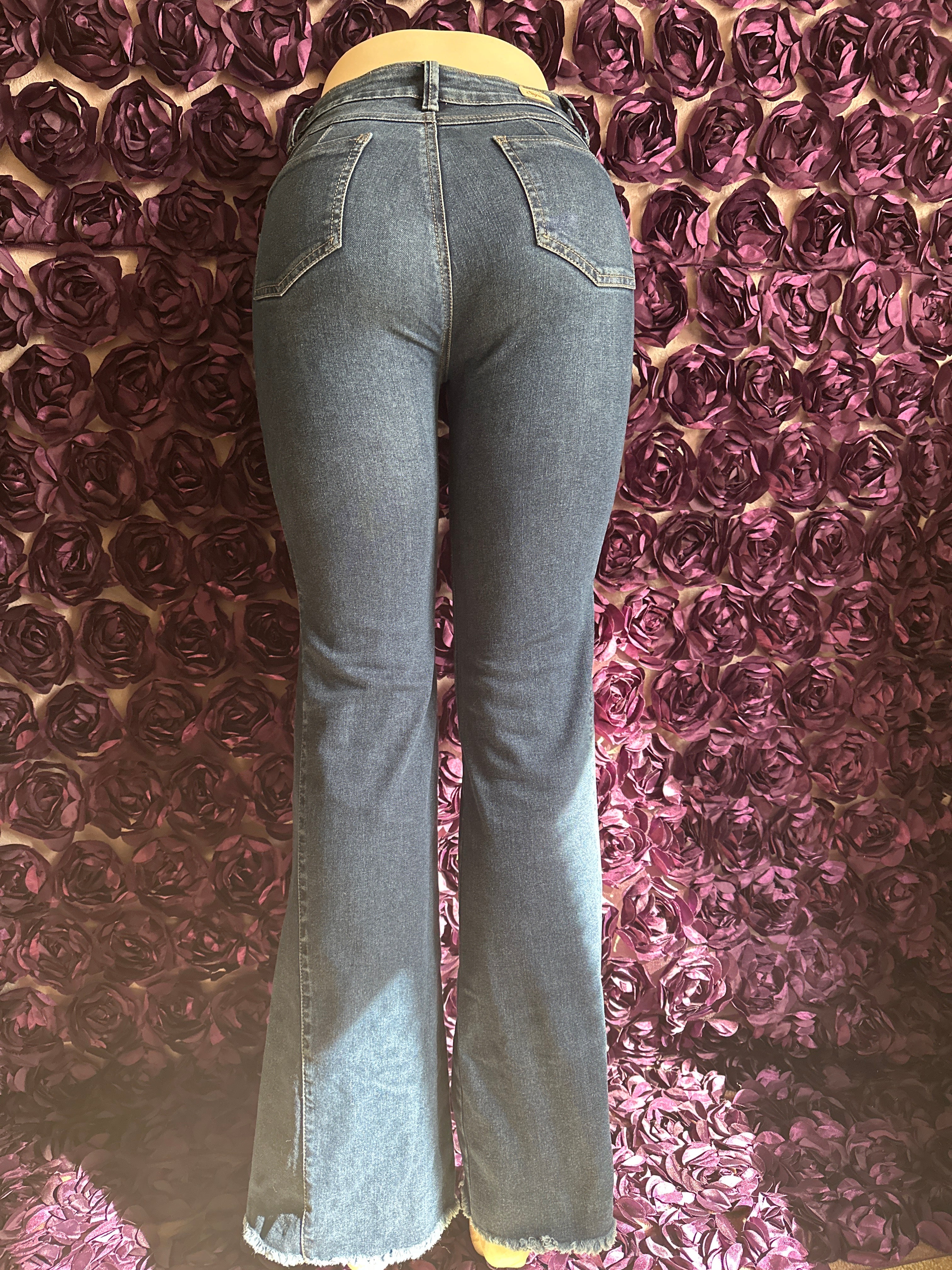 Pantalón 🇨🇴 bota campana gris